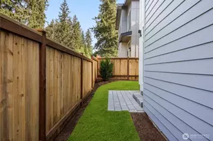 8407 NE 137th St, Kirkland, WA 98034 - Photo 26