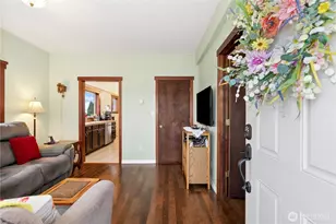 4029 E J St, Tacoma, WA 98404 - Photo 2