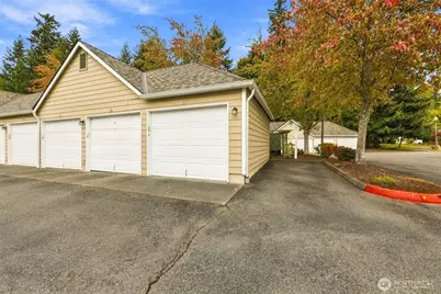 4133 224th Lane SE #101, Issaquah, WA 98029 - Photo 24