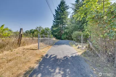 12521 Roosevelt Road, Snohomish, WA 98290 - Photo 30