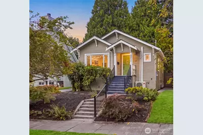 8055 Corliss Avenue N, Seattle, WA 98103 - Photo 1