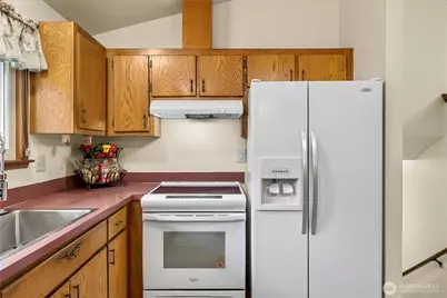 7275 Blackbird Drive NE, Bremerton, WA 98311 - Photo 10