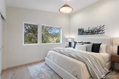 8039 Wallingford Avenue N #C, Seattle, WA 98103 - Photo 18