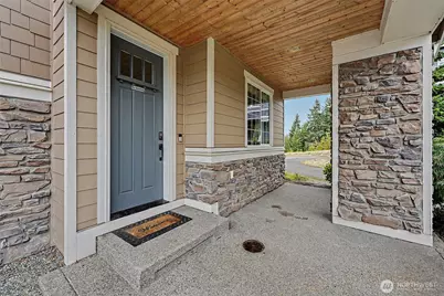 11402 175th Street E, Puyallup, WA 98374 - Photo 2