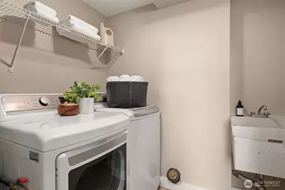 5245 45th Avenue SW, Seattle, WA 98136 - Photo 32