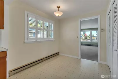 11752 20th Avenue NE, Seattle, WA 98125 - Photo 14
