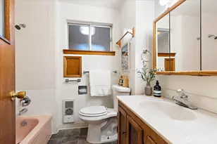 12216 12th Ave S, Seattle, WA 98168 - Photo 14