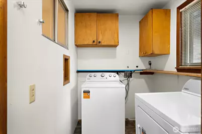 12216 12th Avenue S, Seattle, WA 98168 - Photo 12