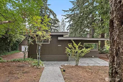 12216 12th Avenue S, Seattle, WA 98168 - Photo 2