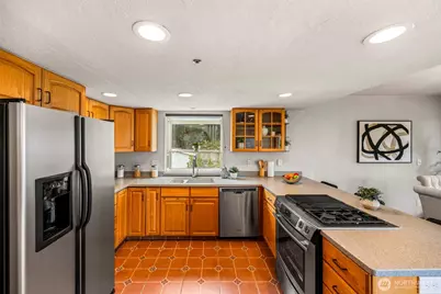 12205 Shorewood Drive SW, Burien, WA 98146 - Photo 12