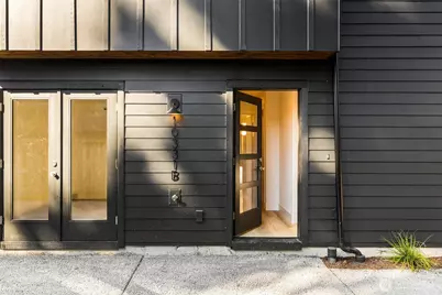 10331 B Ashworth Avenue N, Seattle, WA 98133 - Photo 22