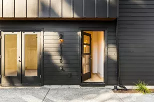 10331B Ashworth Ave N, Seattle, WA 98133 - Photo 22