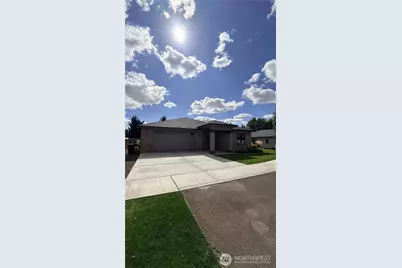 901 Janimari Court, Walla Walla, WA 99362 - Photo 2
