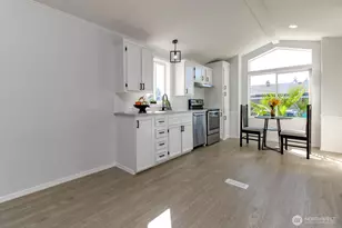 210 37th Street SE, Auburn, WA 98002 - Photo 8