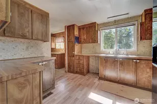 2321 NE Sylvan Way, Bremerton, WA 98310 - Photo 8