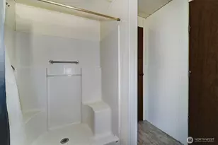 2321 NE Sylvan Way, Bremerton, WA 98310 - Photo 12