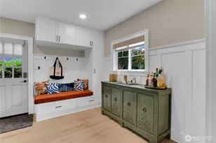 1612 5th Ave N, Seattle, WA 98109 - Photo 12