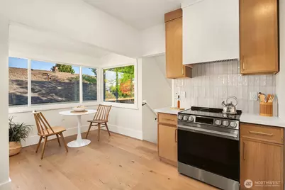 7216 33rd Avenue NW, Seattle, WA 98117 - Photo 12