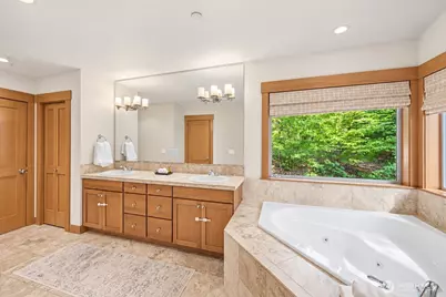 18520 26th Avenue NE, Lake Forest Park, WA 98155 - Photo 26