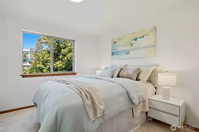 12316 33rd Avenue NE #C, Seattle, WA 98125 - Photo 10