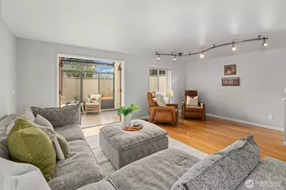 8225 212th Street SW #304, Edmonds, WA 98026 - Photo 12