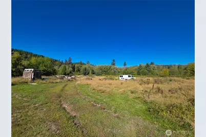 273 Pioneer Creek Lane, Cosmopolis, WA 98537 - Photo 8