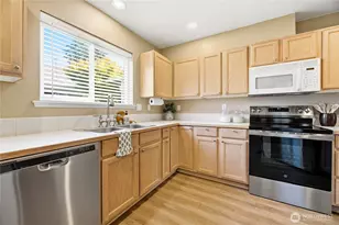 1450 Mountain View Dr, Enumclaw, WA 98022 - Photo 4