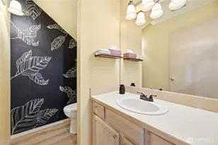 1450 Mountain View Dr, Enumclaw, WA 98022 - Photo 14