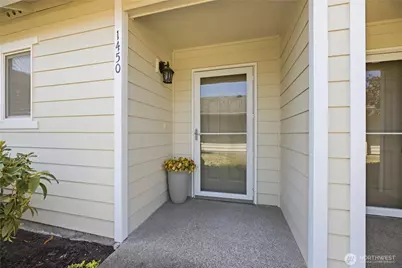 1450 Mountain View Drive, Enumclaw, WA 98022 - Photo 2
