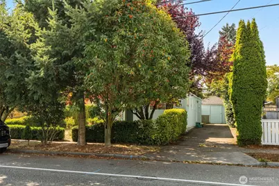 8627 9th Avenue SW, Seattle, WA 98106 - Photo 24