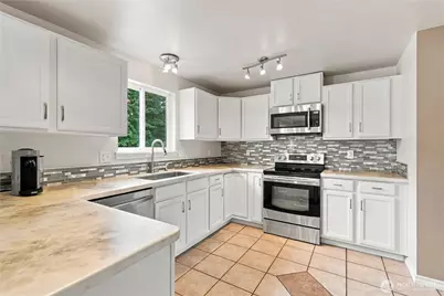 3011 Sandra Madison Loop Road, Marysville, WA 98271 - Photo 10