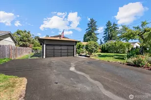 111 2nd Ave SE, Pacific, WA 98047 - Photo 1