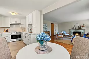 5925 48th Ave S, Seattle, WA 98118 - Photo 8