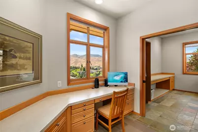3804 W Eaglerock Drive, Wenatchee, WA 98801 - Photo 18