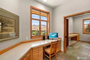 3804 W Eaglerock Dr, Wenatchee, WA 98801 - Photo 18
