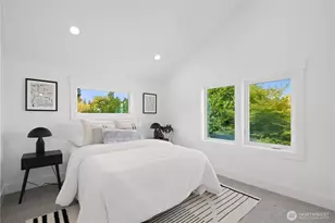 268 Fulton St, Seattle, WA 98109 - Photo 18