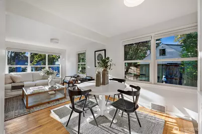 8044 38th Avenue NE, Seattle, WA 98115 - Photo 10