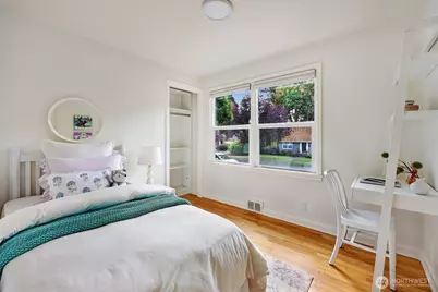 8044 38th Avenue NE, Seattle, WA 98115 - Photo 20