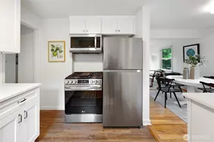 8044 38th Ave NE, Seattle, WA 98115 - Photo 14