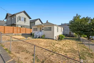 1403 E Alder St, Seattle, WA 98122 - Photo 4