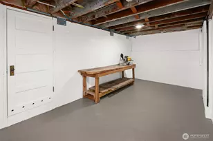 9219 5th Ave NE, Seattle, WA 98115 - Photo 16