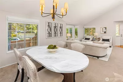 24201 38th Place SE, Sammamish, WA 98029 - Photo 10