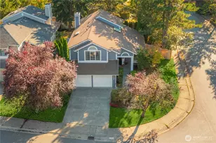 24201 38th Pl SE, Sammamish, WA 98029 - Photo 32