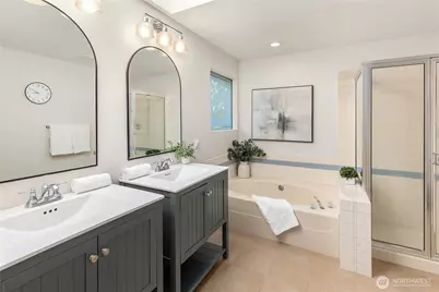 24201 38th Place SE, Sammamish, WA 98029 - Photo 20