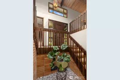 7433 NE 120th Place, Kirkland, WA 98034 - Photo 2