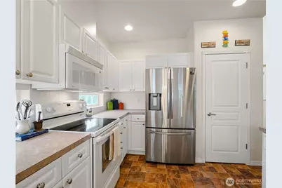 16927 91st Avenue E, Puyallup, WA 98375 - Photo 14