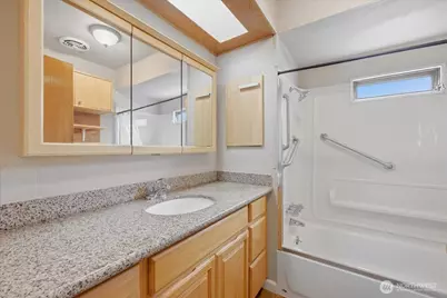11330 E Riverside Drive #40, Bothell, WA 98043 - Photo 14
