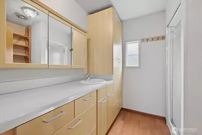 11330 E Riverside Drive #40, Bothell, WA 98043 - Photo 12