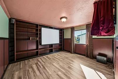 14317 Greenbelt Drive E, Bonney Lake, WA 98391 - Photo 20