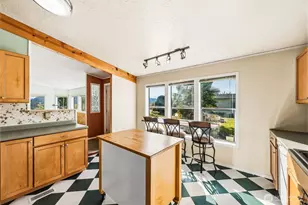 14317 Greenbelt Dr E, Bonney Lake, WA 98391 - Photo 12